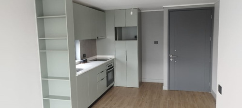 Arriendo Depto 2d-2b Con Estacionamiento Y Bodega