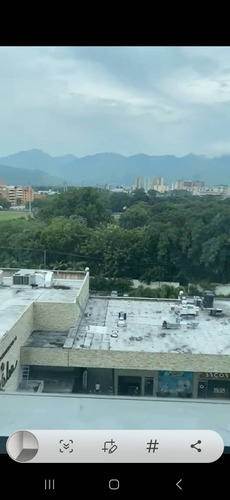 Imagen 7 de 8 de Frances Mijares Alquila Oficina En La Granja Naguanagua Cód 166024