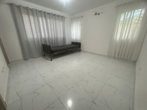 En Venta Apartamento Moderno Y Económico Con Patio