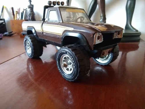 Imagen 2 de 6 de Camioneta De Colección Buffalo