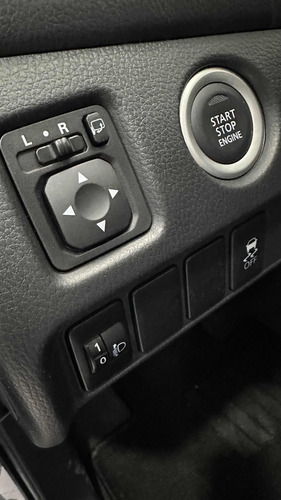 Mitsubishi L200 2.4 Di-d High Power 181cv Cuero