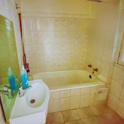 Amplia Oficina 80 Mts2 Piso 1, Juan Antonio Rios /paris Stgo