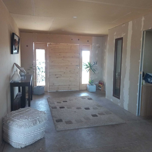 Gran Parcela Con Inmueble En Calera De Tango (74953)
