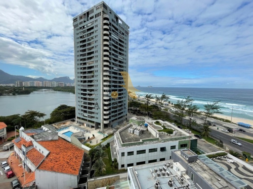 Imagem 10 de 21 de Av. Lucio Costa - Alfa Plaza - Alfa Barra - Alto, Sol Da Manha, Vistão Mar, Indevassado, Reformado!!! - Sqa2307b - 31974895