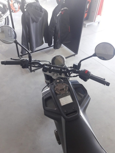 Imagen 12 de 15 de Husqvarna Svartpilen 401 - Dolar Preferencial - Motoswift