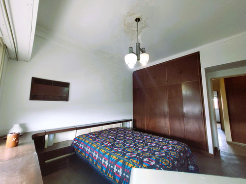 Venta Casa Planta Alta 4 Ambientes- Sarandi