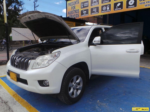 Imagen 9 de 25 de Toyota Prado 3.0 Txl