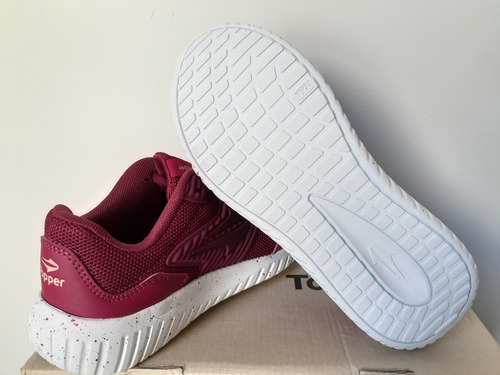 Zapatillas Topper Routine Kids. Talle 33. Zona Olivos.