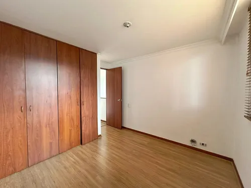 Venta De Apartamento Dúplex En El Poblado, Los Balsos
