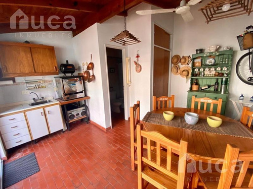 Encantador Dúplex De 3 Dormitorios Jardín Y Quincho Como A Estrenar!! - Olivos