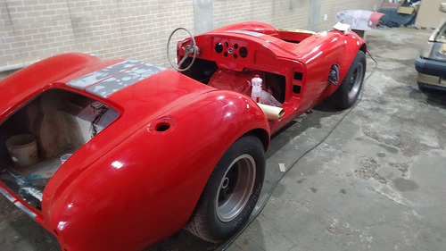 Ford Shelby Cobra 427 Classic V8 Conversível C1