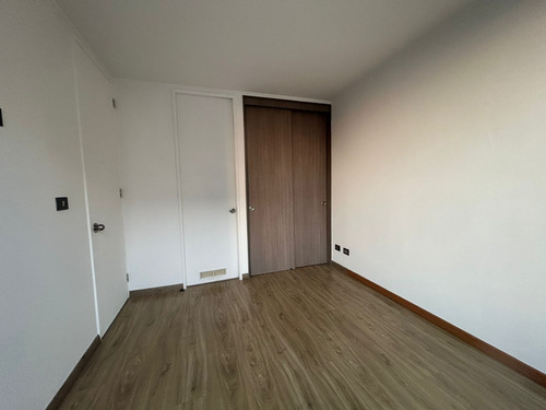 Arriendo Depto. De 1d1b En Fernandez Albano Metro El Parron