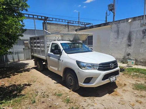 Toyota Hilux 2.7 Chasis Cabina Mt