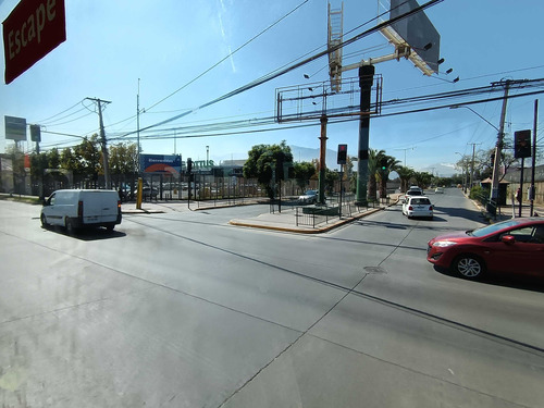 Casa De Dos Pisos 2h 2b 2e (92834)