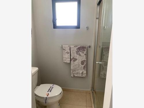 Imagen 9 de 12 de Casa Sola En Venta Capittala