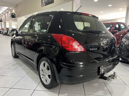 Nissan Tiida 1.8 S 16V FLEX 4P MANUAL