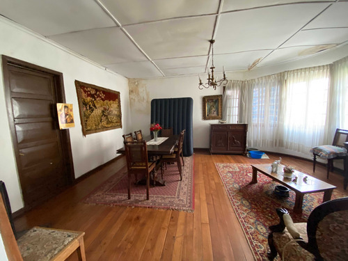 Cauquenes, Local Comercial, 976 M2 Terreno (86224)
