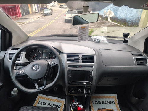 Volkswagen Fox 1.6 Connect Total Flex 5p