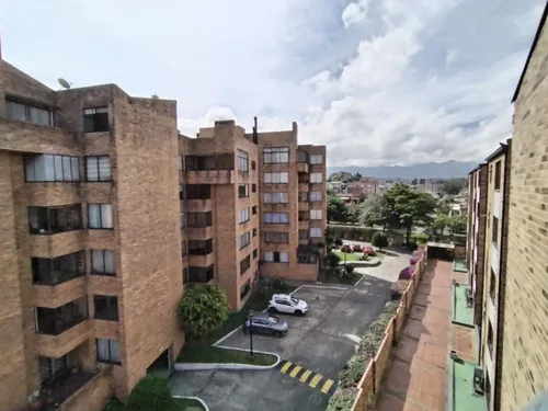 Apartamento En Venta En Modelia. Cod V16411