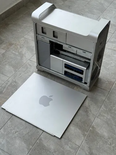 Torre Mac Pro Doble Procesador Xeon (Usado)