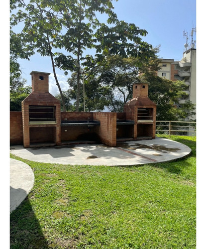 Vendo Apartamento 50m2 Parque Caiza 3957
