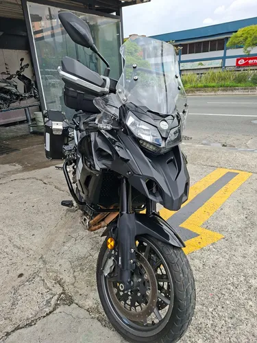 Trk 502 Con Sus Maletas,exploradoras Y Otros Accesorios