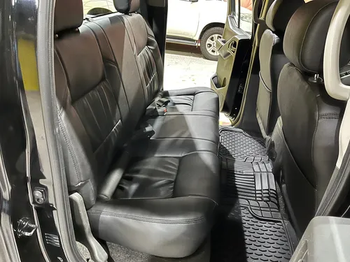 Nissan Navara 2.5 High Lujo