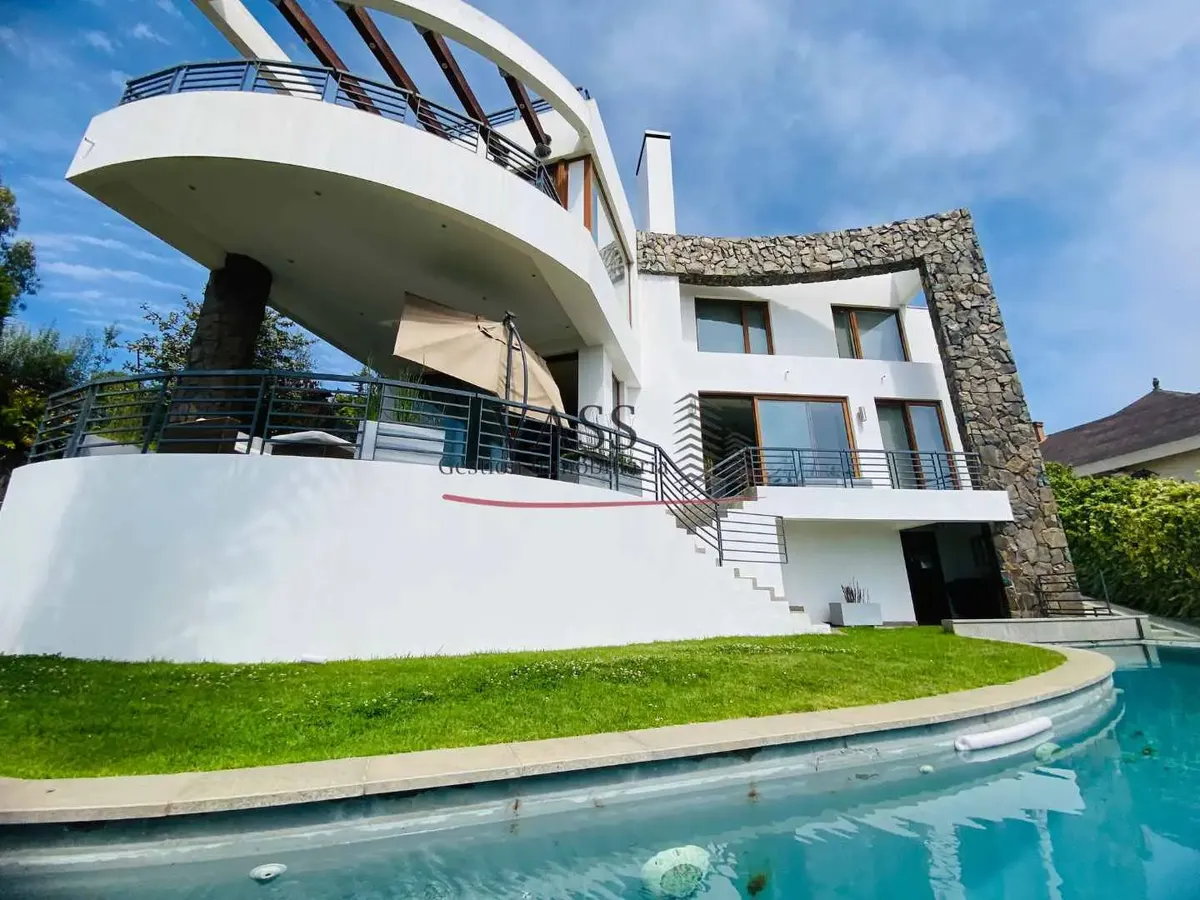 Imagen 2 de 27 de Casa En Venta En Jardín Del Mar Viña Del Mar