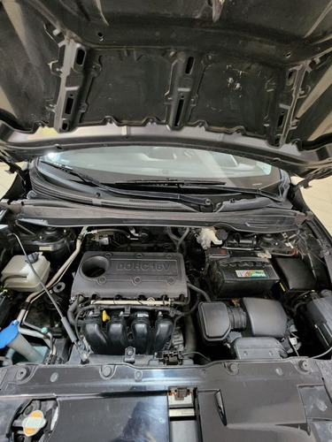 Imagen 14 de 15 de Hyundai Tucson 2012 2.0 Gls 5mt 2wd