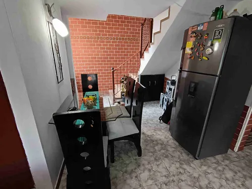 Apartamento En Venta En Sector Pinares/armenia (279059337).