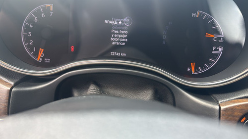 Jeep Grand Cherokee 3.6 Limited Lujo V6 4x2 At