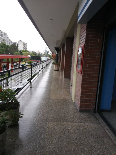 Imagen 2 de 13 de Casavenezia Br Vende Fondo De Comercio La Ma. Auxiliadora Las Minas