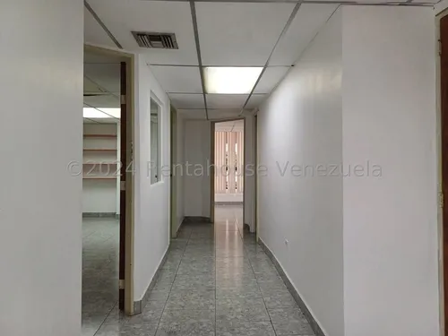 Oficina En Alquiler