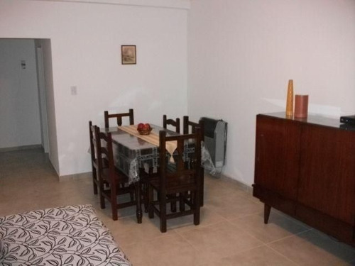 Imagen 4 de 11 de Temporada | 3 Ambientes A La Calle Con Balcón