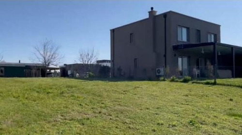 Venta- Lote En Barrio El Naudir - El Cazador
