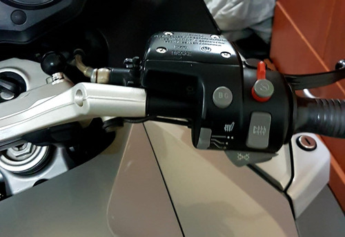 Imagen 8 de 12 de Bmw K1200 Gt Patentada En 2012