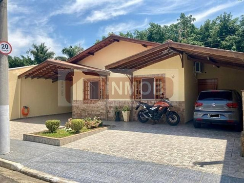 Imagem 1 de 7 de Casa Em Condomínio Para Venda Em Taubaté, Quiririm, 3 Dormitórios, 1 Suíte, 2 Banheiros, 8 Vagas - Ca0212_1-1984930
