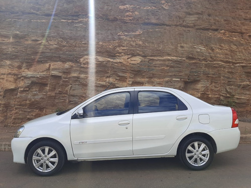 Toyota Etios 2017