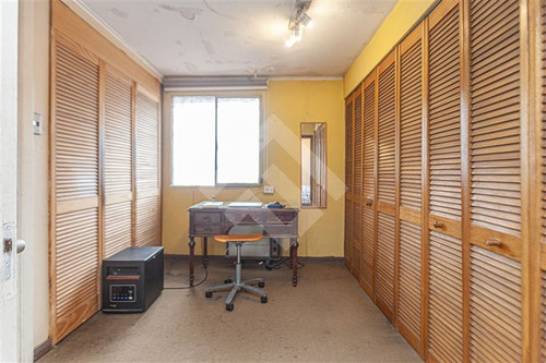 Casa En Venta De 5 Dorm. Con Piscina En Las Condes
