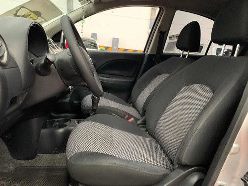 Imagen 9 de 14 de Nissan March 1.6 Sense Std 5 Vel Ac 2017