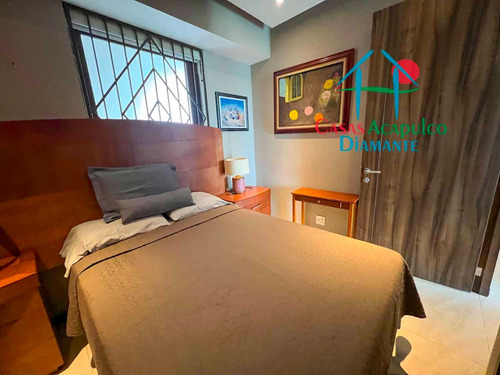 Cad La Isla Emerald H6. Departamento En Condominio De Playa Con Terraza Y Vista A Las Albercas
