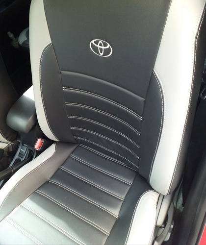 Toyota Yaris 2019 1.3 Xl Plus Tech 16v Cvt 5p
