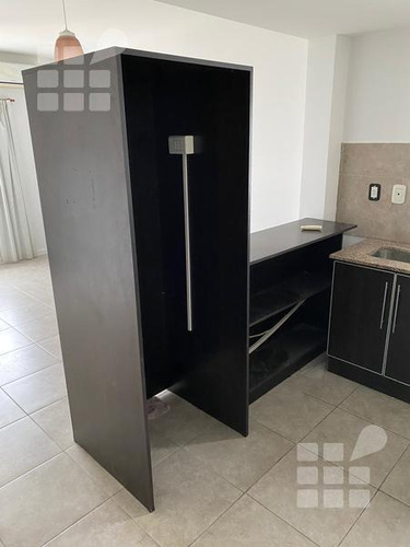 Imagen 5 de 14 de Departamento - La Plata