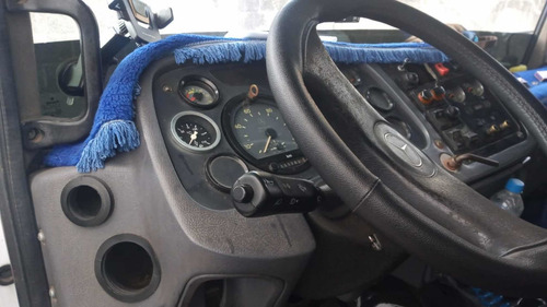 Imagem 11 de 12 de Mercedes Benz 1620