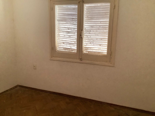 Imagen 19 de 24 de Prado!! Apartamento De 2 Dorm. Luminoso En Cisplatina Y J. C. Blanco.. Gastos Bajos