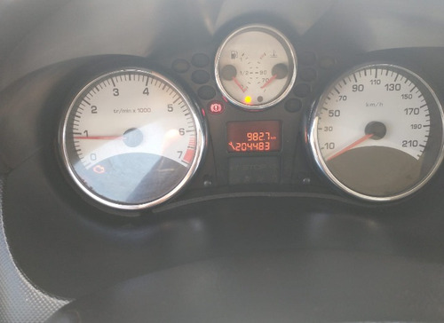 Imagem 7 de 12 de Peugeot 207 Passion 2012 1.4 Xr Sport Flex 4p