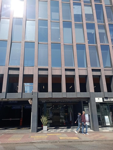 Imagen 3 de 6 de 100% Financiamiento. Oficina Centro De Negocios Uribe