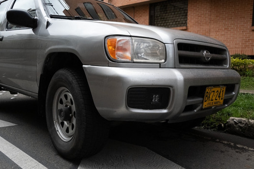 Nissan Pathfinder 3.3 R50 Ancha