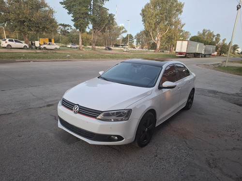 Volkswagen Vento 2.5 Luxury 170cv Tiptronic