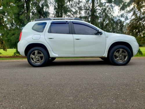 Renault Duster 2.0 4x2 Luxe Nav 138cv 2014